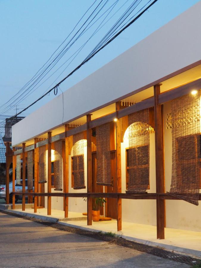 Makai Nap Hotel Thai Mueang Exterior foto